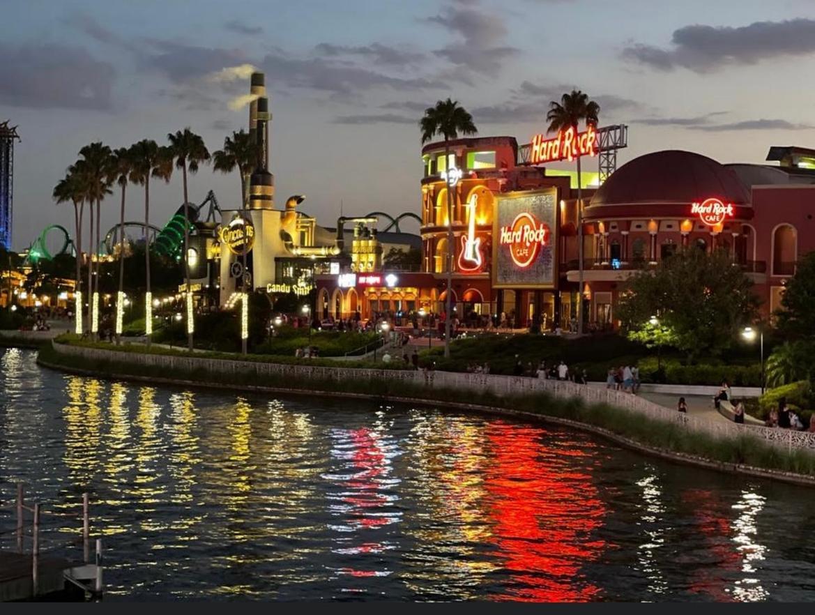 Next To Universal! 2Bedroom-2Bath-Many Indoor Plants オーランド エクステリア 写真